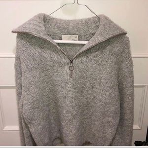 ARITZIA Grey Zip Sweater